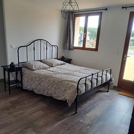 Сasa de vacaciones Charmante Maison A La Ferme Bonnes (Vienne)